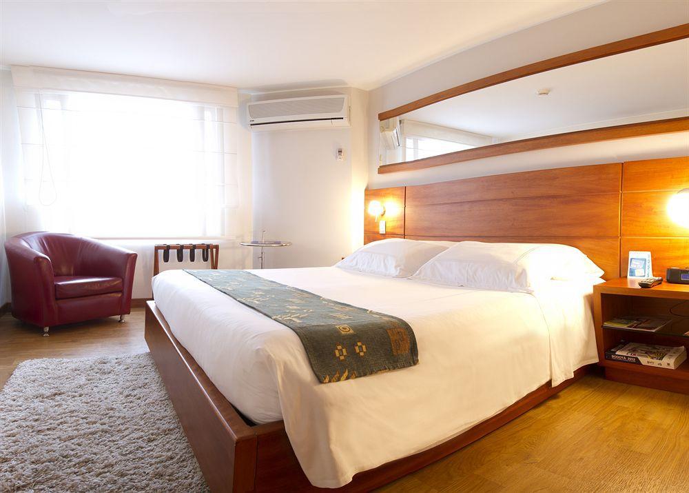 Avani Royal Zona T Bogota Hotel Extérieur photo