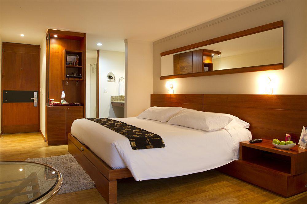 Avani Royal Zona T Bogota Hotel Extérieur photo